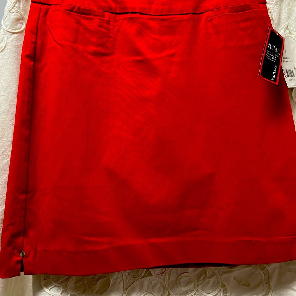 Vivid Red Kim Rogers Skort. NWT